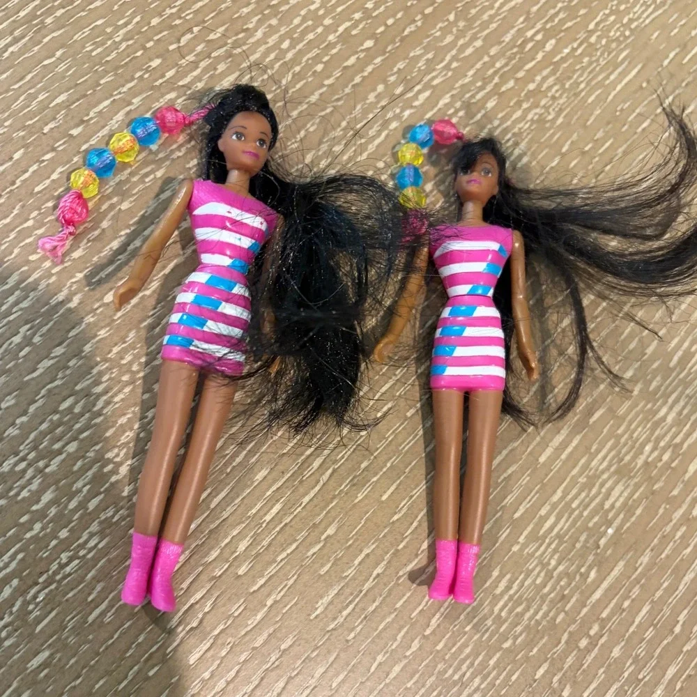 Lot of 2 Vintage McDonalds 1998 Barbie Bead Blast Christie Doll Happy Meal Toy